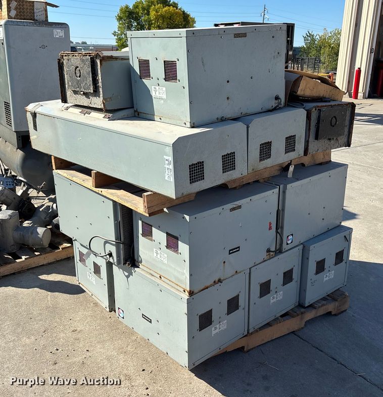 image for item EE4172 (15) air conditioning units