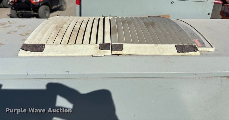 image for item EE4172 (15) air conditioning units