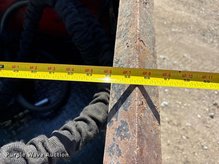 image for item EE4189 1996 Cushman 3W Turf UTV utility vehicle