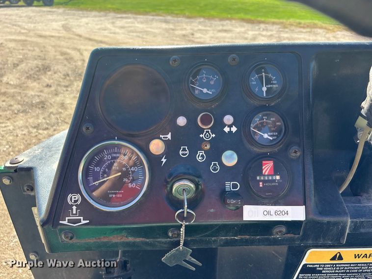 image for item EE4189 1996 Cushman 3W Turf UTV utility vehicle