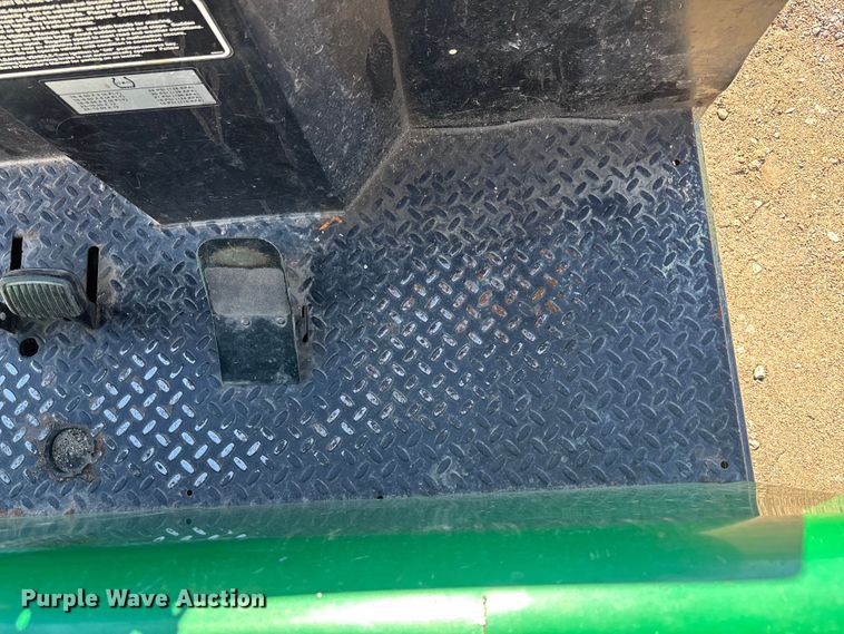 image for item EE4189 1996 Cushman 3W Turf UTV utility vehicle