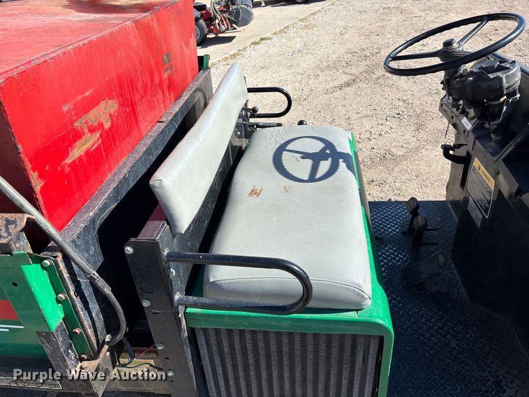 image for item EE4189 1996 Cushman 3W Turf UTV utility vehicle