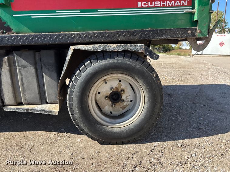 image for item EE4189 1996 Cushman 3W Turf UTV utility vehicle