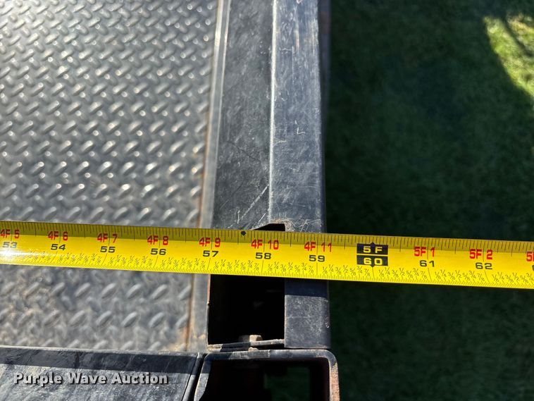 image for item EE4191 2001 Cushman Turf Truckster utility vehicle