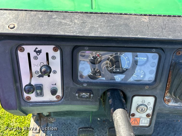 image for item EE4191 2001 Cushman Turf Truckster utility vehicle