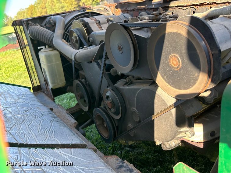 image for item EE4191 2001 Cushman Turf Truckster utility vehicle