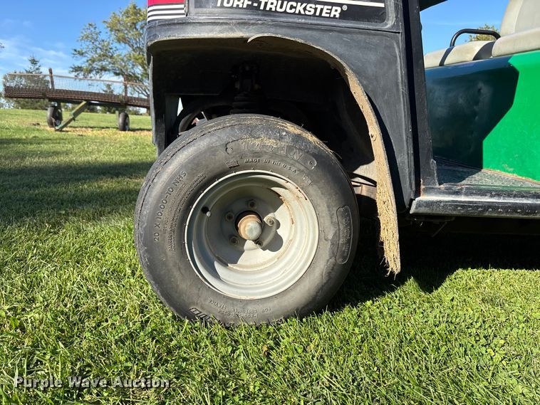 image for item EE4191 2001 Cushman Turf Truckster utility vehicle