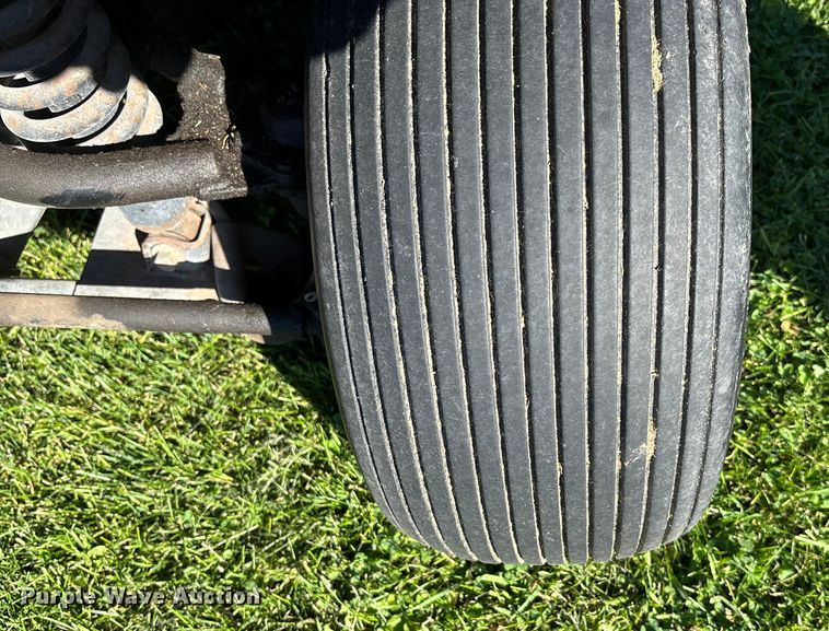 image for item EE4191 2001 Cushman Turf Truckster utility vehicle