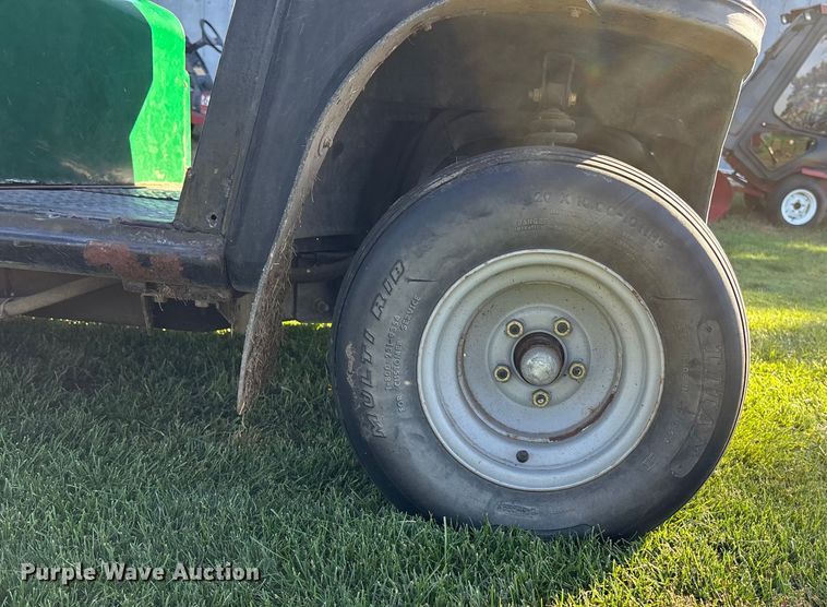 image for item EE4191 2001 Cushman Turf Truckster utility vehicle