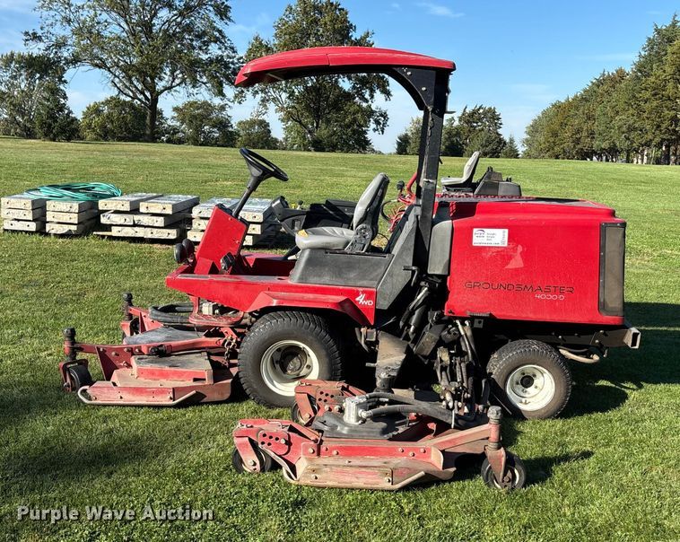 image for item EE4192 Toro GroundsMaster 4000D lawn mower