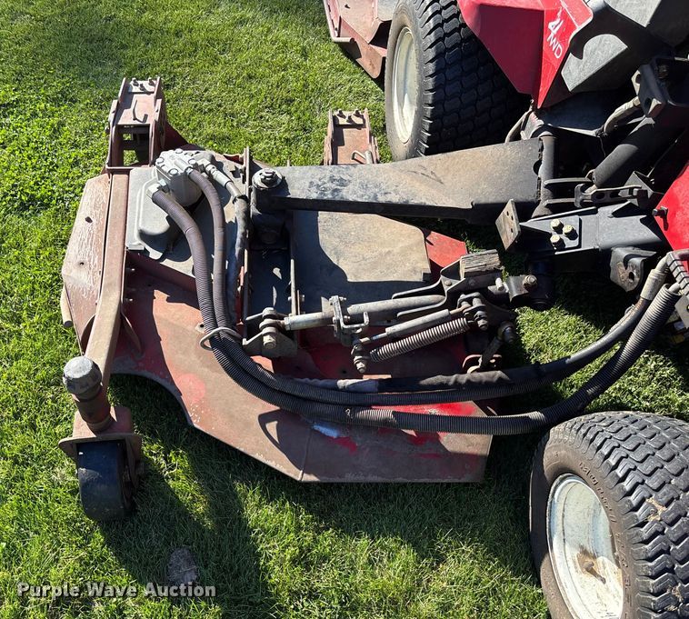 image for item EE4192 Toro GroundsMaster 4000D lawn mower