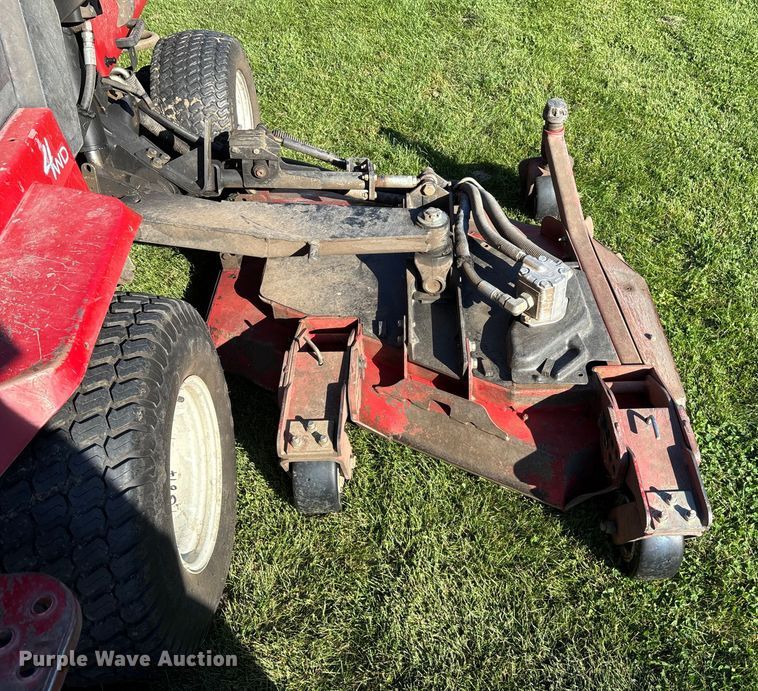 image for item EE4192 Toro GroundsMaster 4000D lawn mower