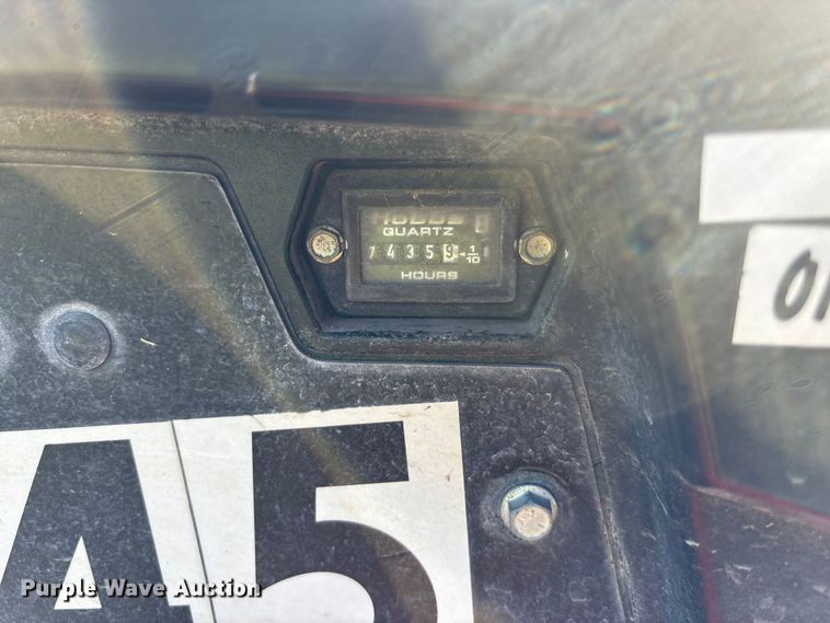 image for item EE4192 Toro GroundsMaster 4000D lawn mower