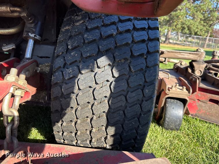 image for item EE4192 Toro GroundsMaster 4000D lawn mower