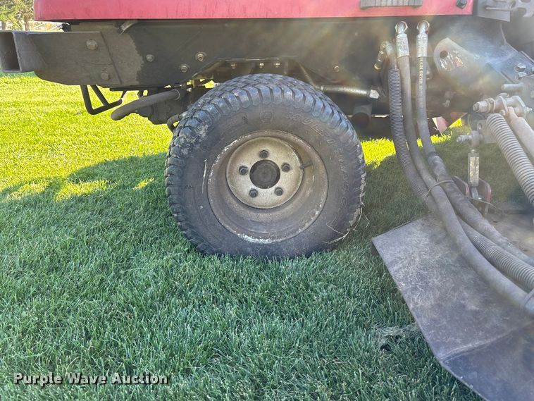 image for item EE4192 Toro GroundsMaster 4000D lawn mower