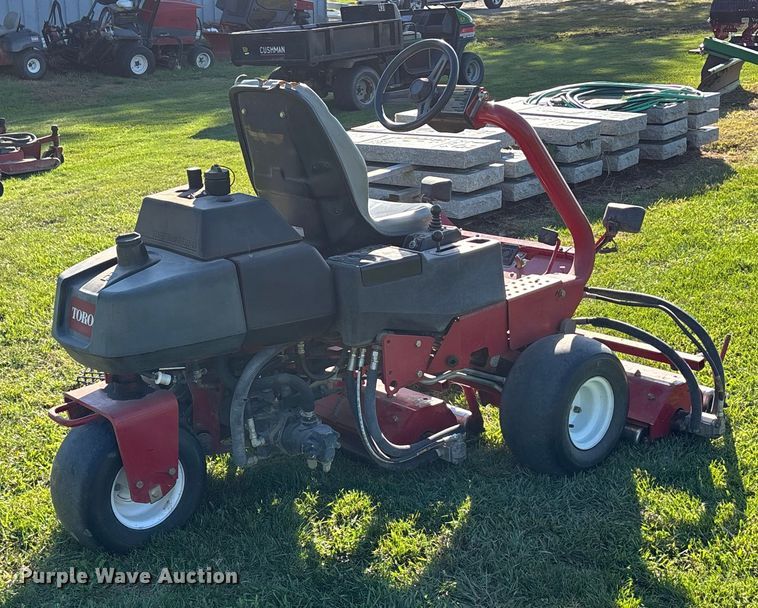 image for item EE4194 Toro GreensMaster 3150 reel mower