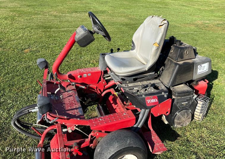 image for item EE4194 Toro GreensMaster 3150 reel mower