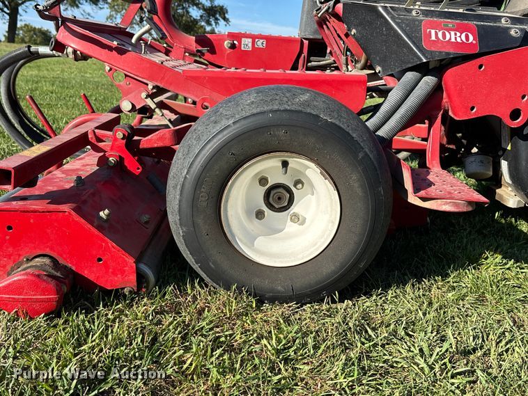 image for item EE4194 Toro GreensMaster 3150 reel mower