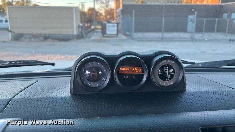 image for item EE4199 2010 Toyota FJ Cruiser SUV