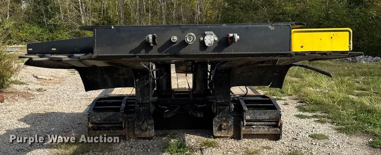 image for item EF2188 2007 Landoll lowboy equipment trailer