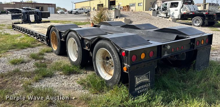 image for item EF2188 2007 Landoll lowboy equipment trailer