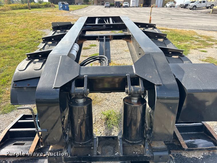 image for item EF2188 2007 Landoll lowboy equipment trailer