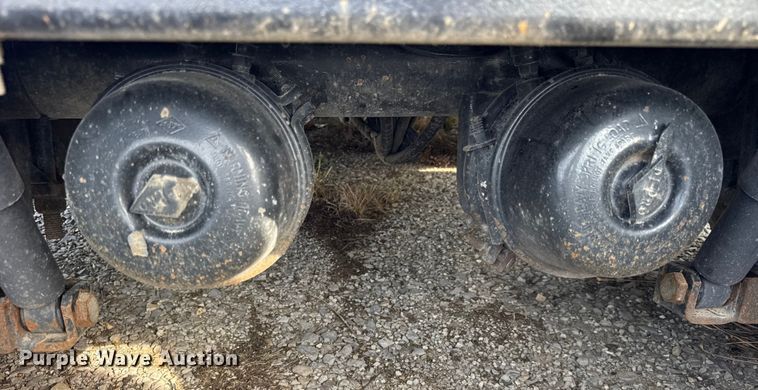 image for item EF2188 2007 Landoll lowboy equipment trailer