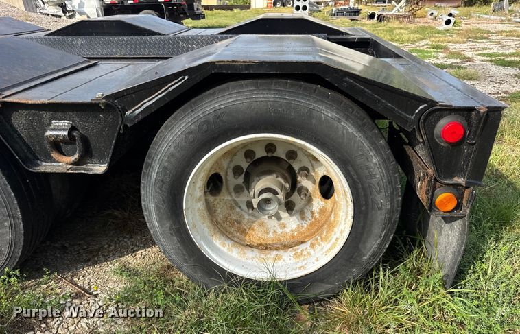 image for item EF2188 2007 Landoll lowboy equipment trailer