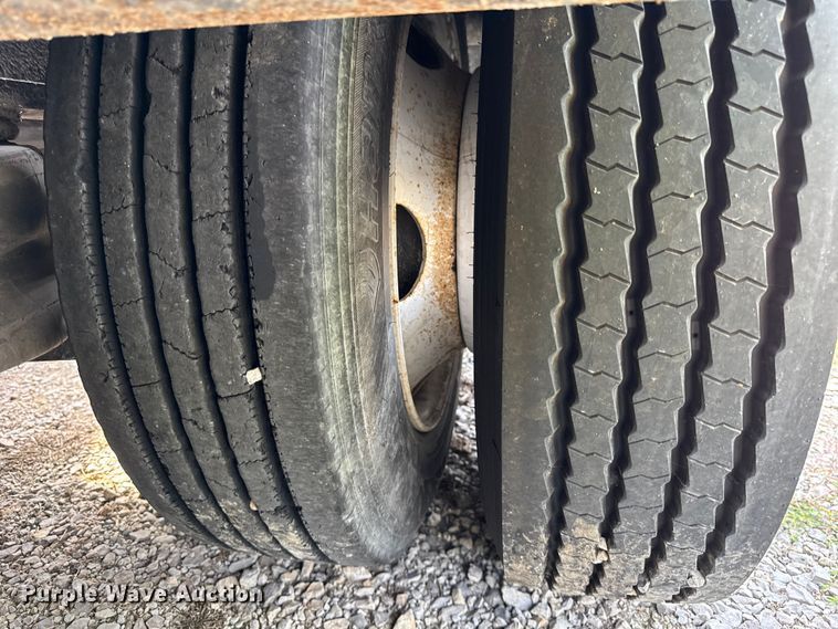 image for item EF2188 2007 Landoll lowboy equipment trailer