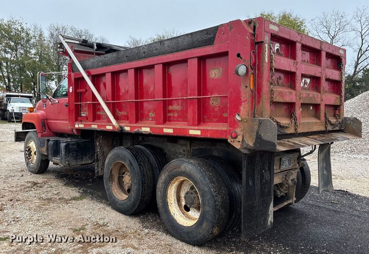 image for item EJ7684 1997 Chevrolet C7500 dump truck