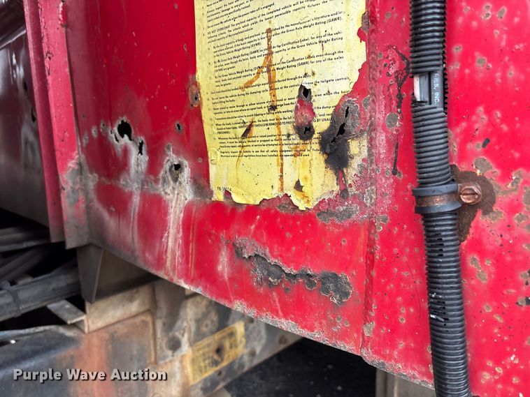 image for item EJ7684 1997 Chevrolet C7500 dump truck