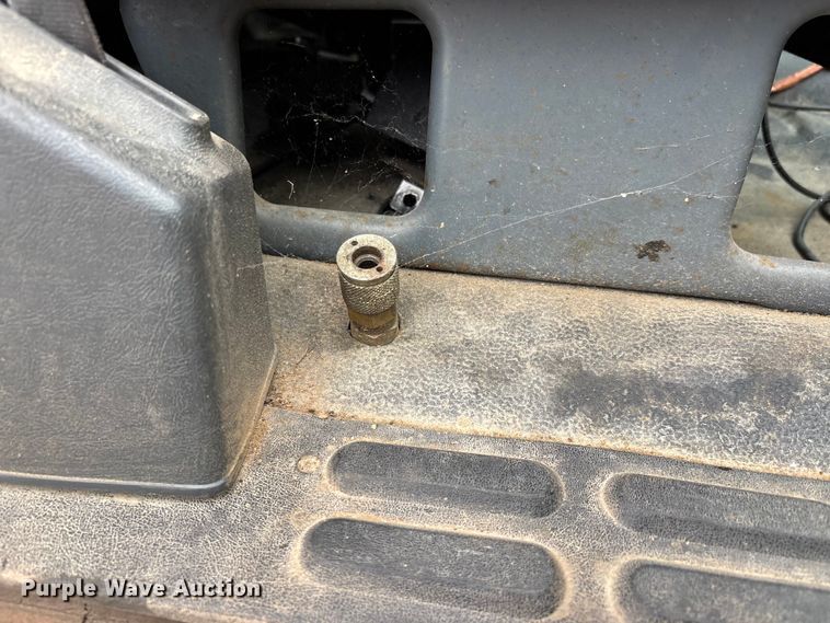 image for item EJ7684 1997 Chevrolet C7500 dump truck