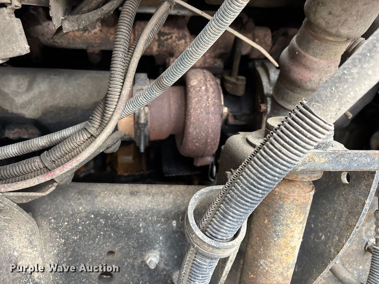 image for item EJ7684 1997 Chevrolet C7500 dump truck