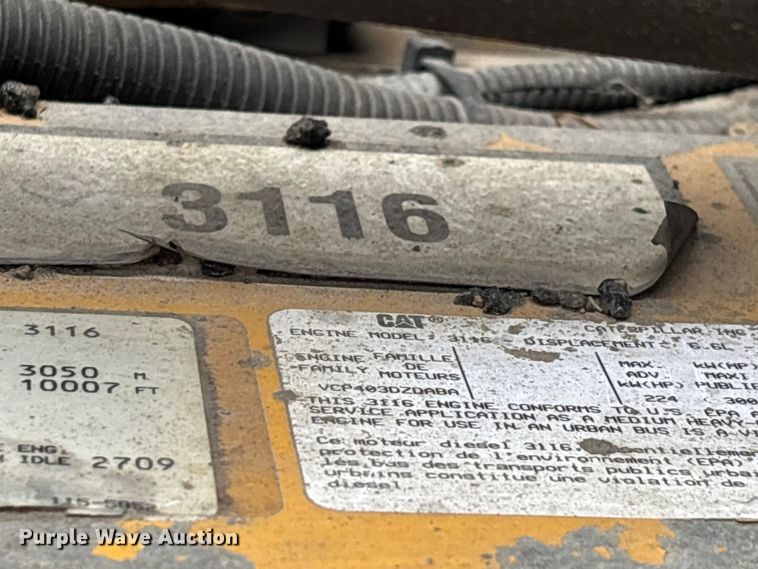 image for item EJ7684 1997 Chevrolet C7500 dump truck