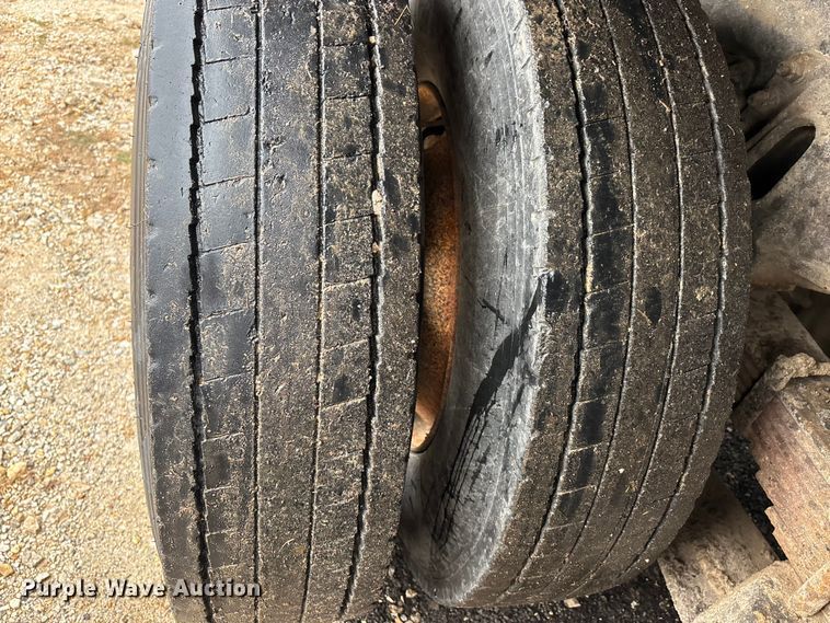 image for item EJ7684 1997 Chevrolet C7500 dump truck