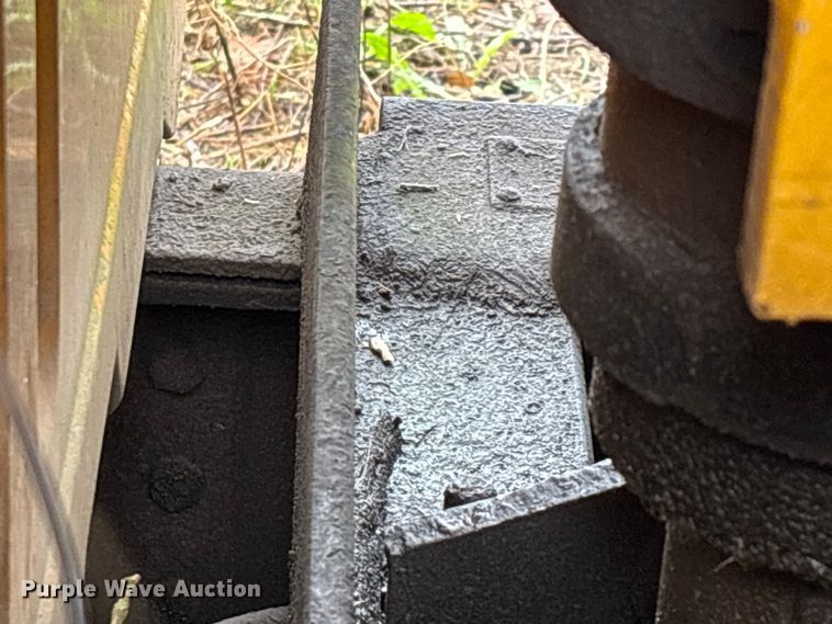 image for item EJ7687 1999 International 4900 dump truck