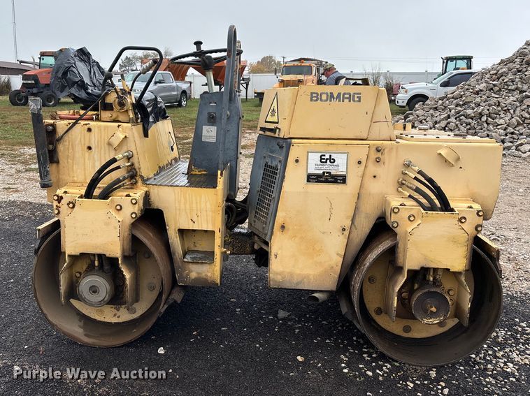 COMPACTADOR 1988 BOMAG BW120AD2