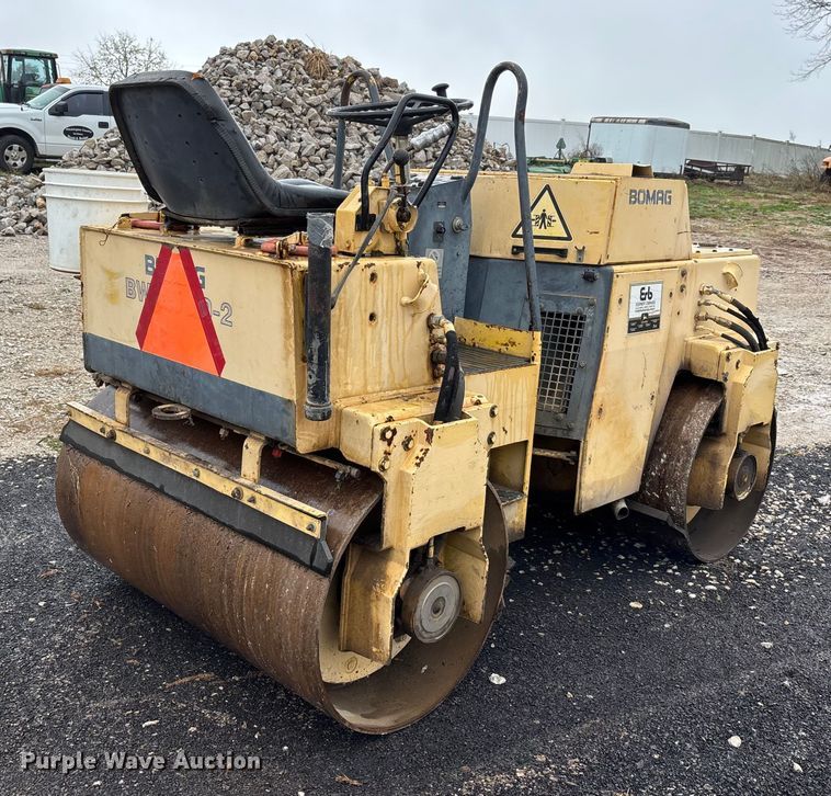 COMPACTADOR 1988 BOMAG BW120AD2