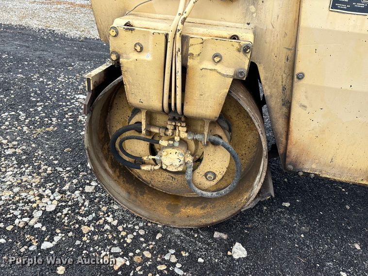 image for item EJ7690 1988 Bomag BW 120 AD-2 double drum vibratory roller