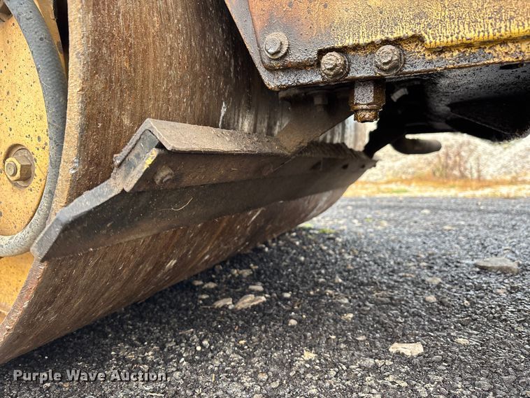 image for item EJ7690 1988 Bomag BW 120 AD-2 double drum vibratory roller