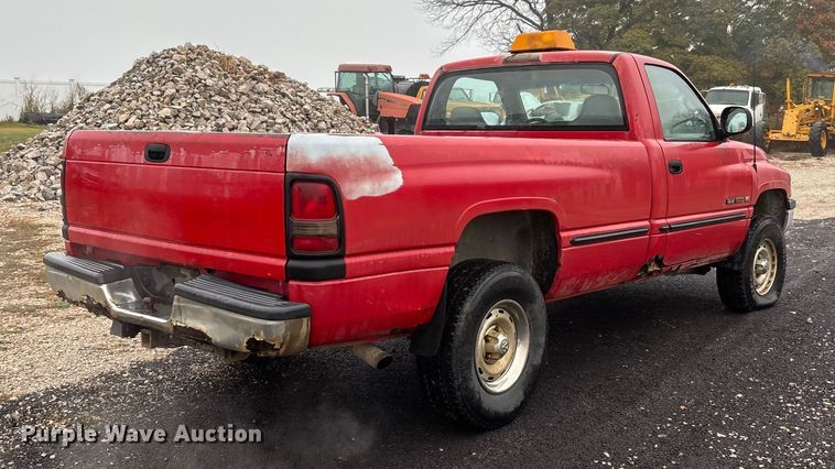 image for item EJ7692 1998 Dodge Ram 1500 pickup truck