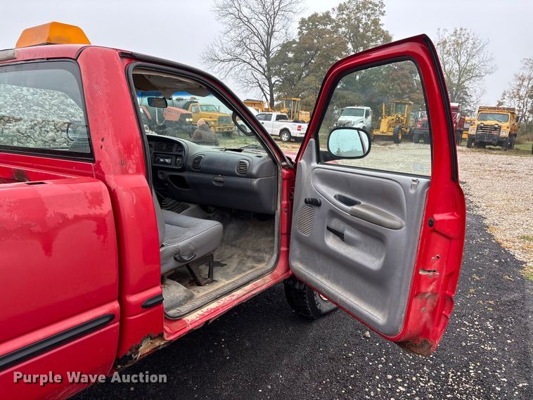 image for item EJ7692 1998 Dodge Ram 1500 pickup truck