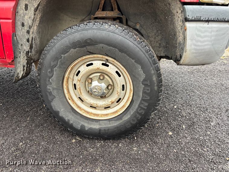 image for item EJ7692 1998 Dodge Ram 1500 pickup truck