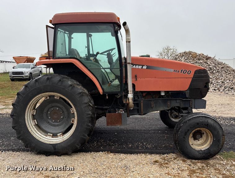 image for item EJ7693 Case-IH MX100 tractor