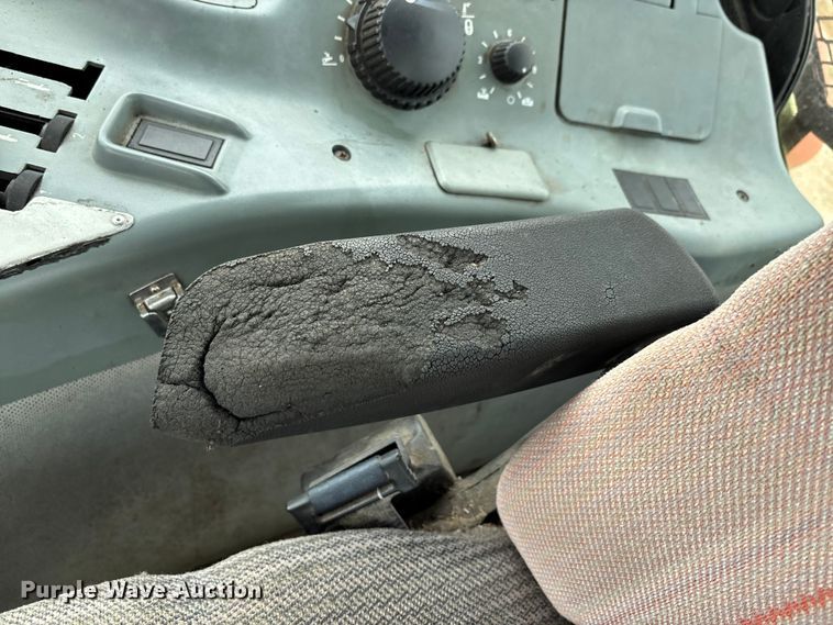 image for item EJ7693 Case-IH MX100 tractor