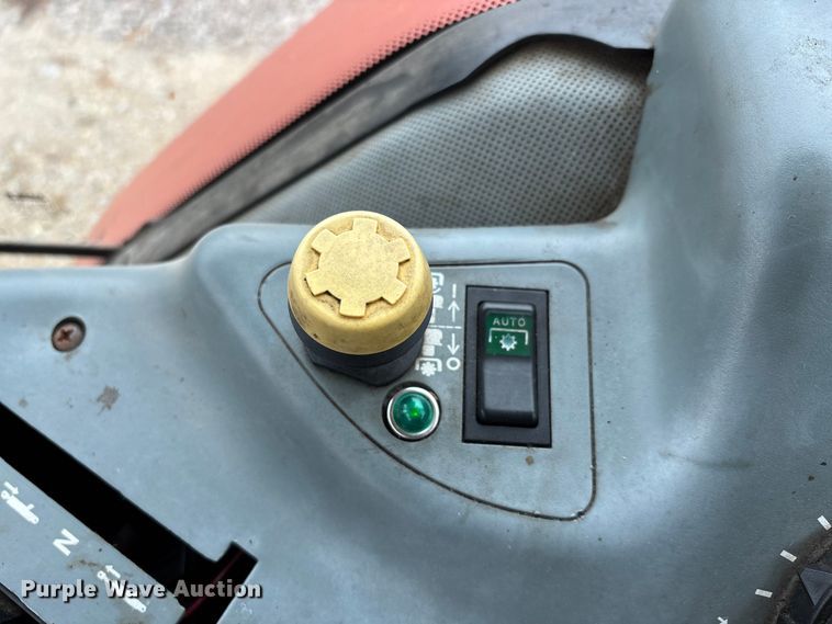 image for item EJ7693 Case-IH MX100 tractor