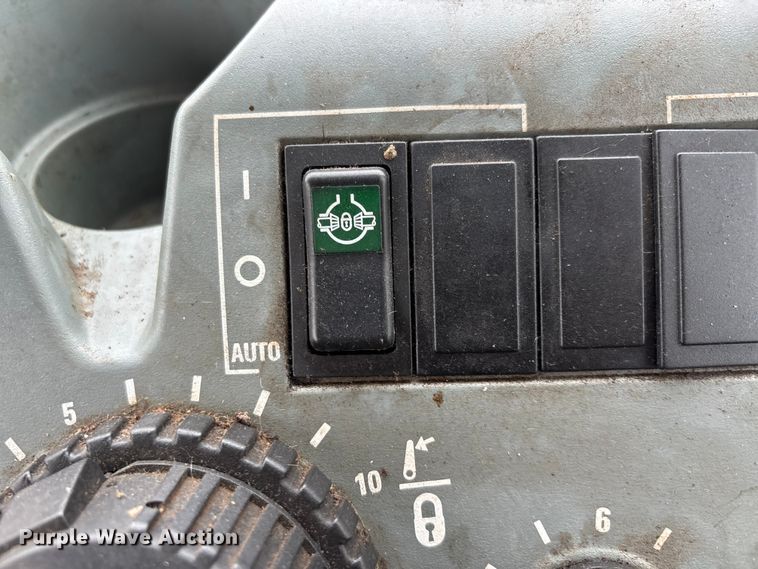 image for item EJ7693 Case-IH MX100 tractor