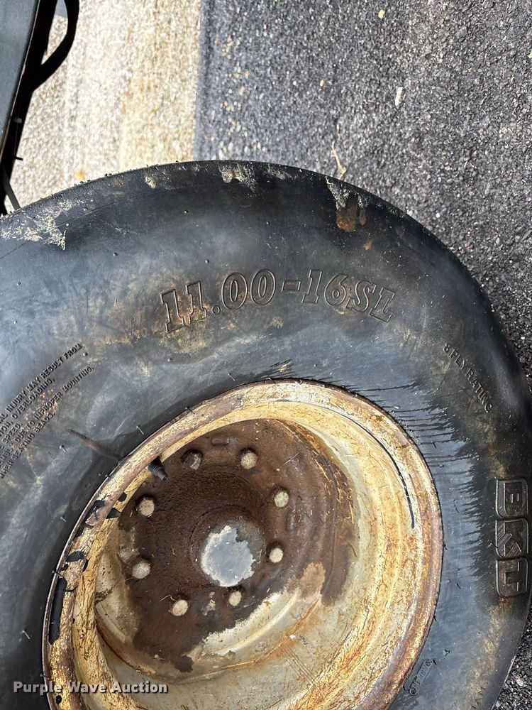 image for item EJ7693 Case-IH MX100 tractor