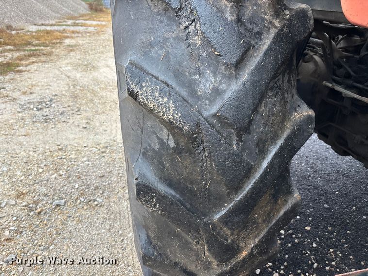 image for item EJ7693 Case-IH MX100 tractor