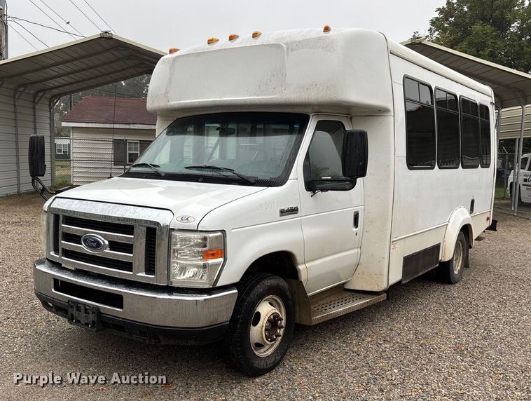 2014 Ford E450